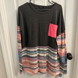 Hemish long sleeve tee